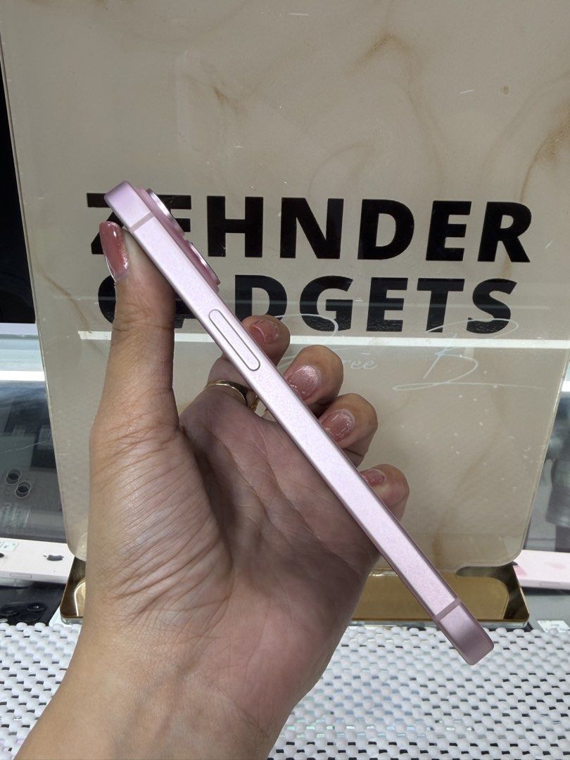 iPhone 15 256GB OPENLINE (1 MONTH OLD) NTC APPROVED (Category: iPhone 15 Series) located in San Juan City. Submitted by desireebayal96 (Listing ID 1422825276, Image 3). Description: iPhone 15 (PINK) * 1 MONTH OLD * WARRANTY UNTIL JAN. 2027 * 256GB * OPENLINE (ANY SIM) * NTC APPROVED * 100% BATTERY HEALTH (ORIGINAL NOT BOOSTED, CAN CHECK 3UTOOLS) * 30 CYCLE COUNT * 100% SMOOTH * NO DENTS * NO SCRATCH * NO ICLOUD ISSUE * NO HISTORY OF REPAIR * FACE
