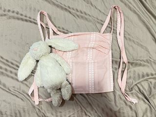 (Category: ) located in . Submitted by moonlightbaes (Listing ID 1422863455, Image 1). Description: .