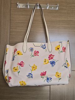 （分類：）位於 。 由 ggglll286 提交（商品編號 1422728730，圖片 1）。簡介： 。