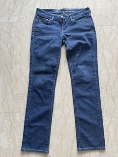 (Category: ) located in . Submitted by shopper911 (Listing ID 1422738945, Image 1). Description: .