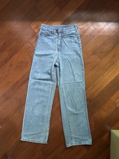 (Category: ) located in . Submitted by ringringba90604 (Listing ID 1422799332, Image 1). Description: .