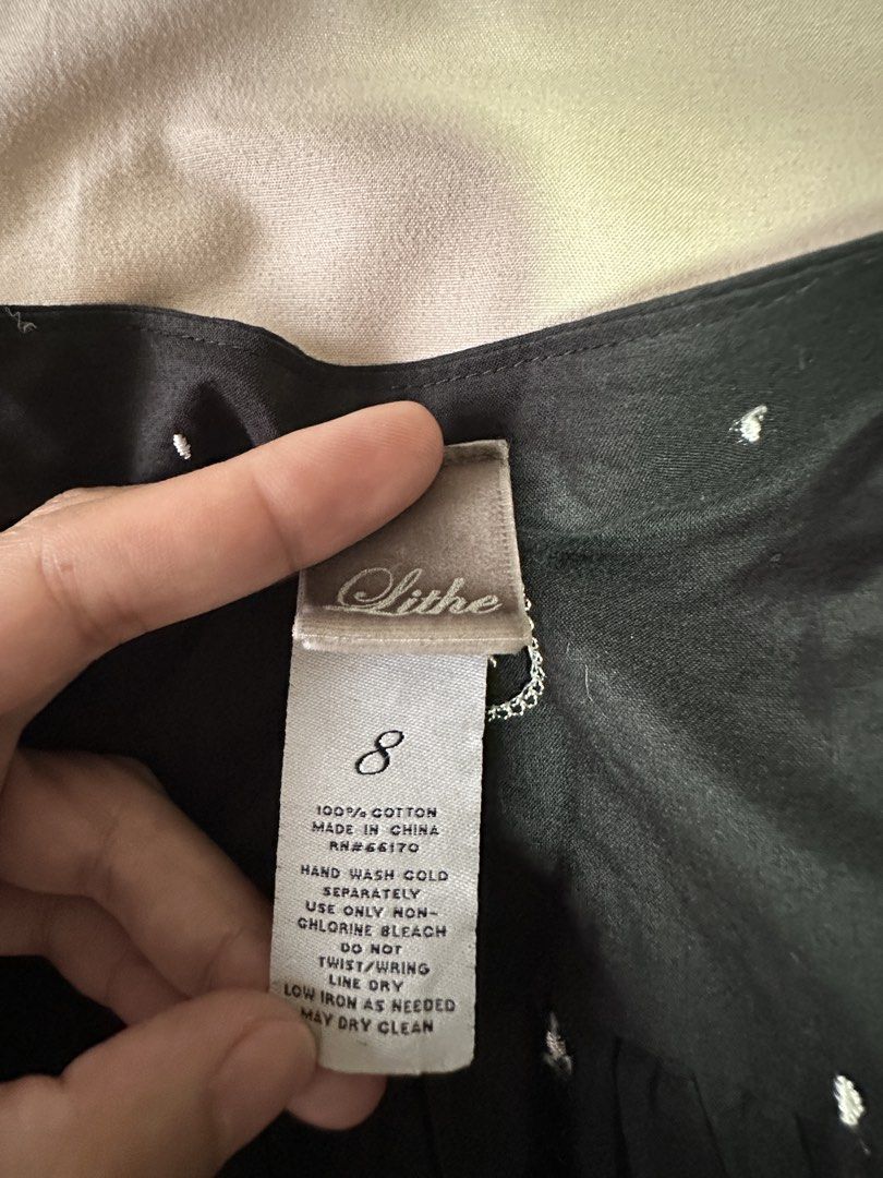 Lithes Black Printed Blouse Size 8 (Category: Blouses) located in Tabuk. Submitted by classicseconds (Listing ID 1422767864, Image 3). Description: .