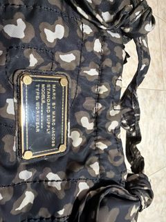 （分類：）位於 。 由 mickey9413 提交（商品編號 1422757531，圖片 1）。簡介： 。