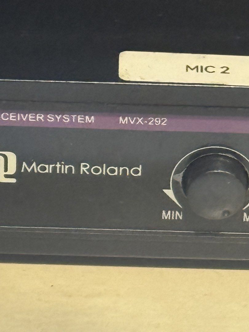 Martin Roland MVX-292 Wireless Microphone System65561408376834112