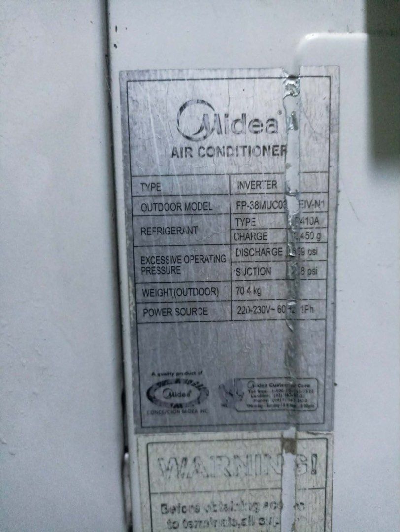 Midea 3T floor mounted inverter aircon (Category: Air Conditioning and Heating) located in Quezon City. Submitted by ela_123 (Listing ID 1422900647, Image 3). Description: Not using anymore.