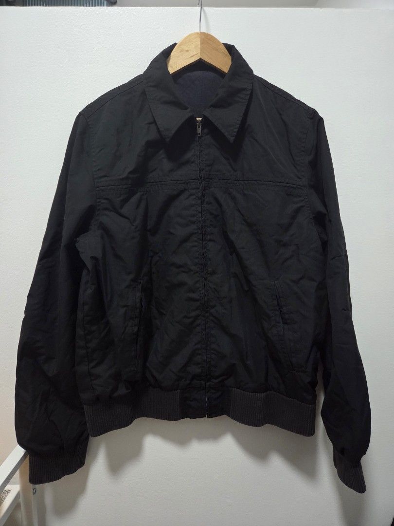 Motomenswear Black Jacket - Size M (Category: Coats, Jackets and Outerwear) located in Manila. Submitted by adi.dust (Listing ID 1422858397, Image 1). Description: TOPMAN MOTO JACKET CONDITION: USED BUT NOT ABUSED. FADING BOTTOM PORTIONS AS SHOWN IN PHOTOS..