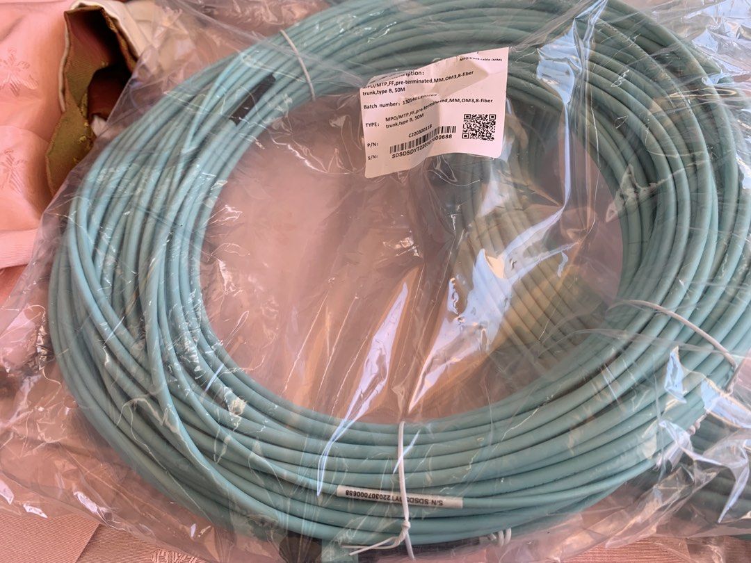 MPO/MTP Fiber Optic Cable (7 Rolls set) 1 box (Category: Cables & Adaptors) located in Paranaque City. Submitted by seb_trading (Listing ID 1422776383, Image 2). Description: Shenzhen SDG MPO/MTP FF Pre-Terminated MM OM3 8-Fiber Trunk Type B 50m 7 rolls set brand new 50 meters long each last price Paranaque area 20 sets available.