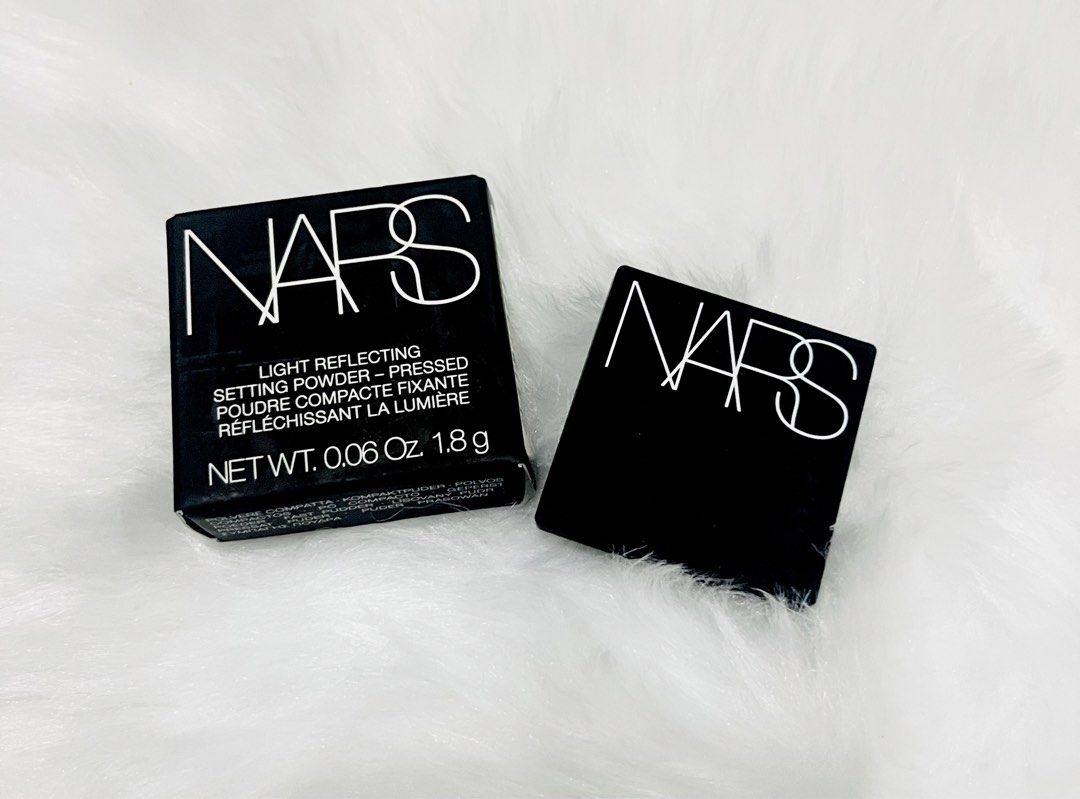 NARS Light Reflecting Setting Powder Pressed Mini (Category: Makeup) located in Quezon City. Submitted by klawdeclutteeeeerr (Listing ID 1422819768, Image 1). Description: - NARS Light Reflecting Setting Powder (Mini) - Pressed powder formula - Compact and travel-friendly size - Sleek black compact design -BNEW WITH BOX-800 BNEW WITHOUT BOX-700.