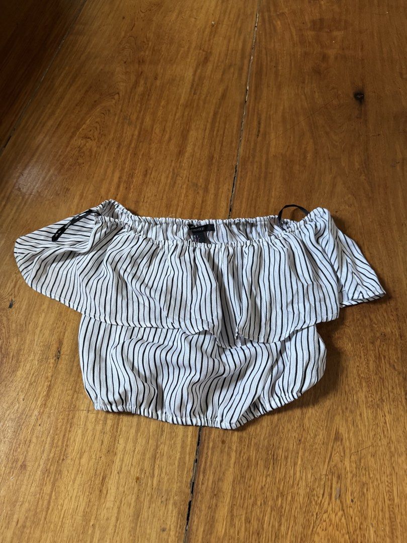 Off Shoulder White Striped Top (Category: Others Tops) located in Quezon City. Submitted by mp_declutters (Listing ID 1422777766, Image 1). Description: Best fits XS to small.