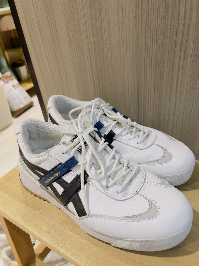 Onitsuka Tiger Delegation Ex (Category: Sneakers) located in Pasig City. Submitted by ryester (Listing ID 1422842716, Image 2). Description: Onitsuka Tiger Delegation Ex (Rare Model) Style # 1183A559 https://www.onitsukatiger.com/sg/en-sg/product/delegation-ex/1183a559.104?srsltid=AfmBOoqmq0aydDu1PNFK834ZhjbfXXSrS_ntOBBSeqQYBH9pEdvtvhH4.