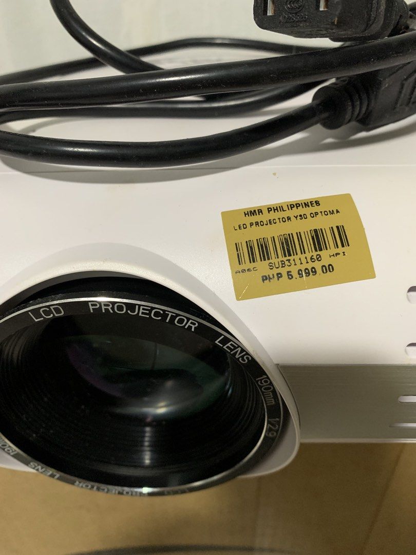 Optoma LED Projector Y50 (Category: Projectors) located in Subic. Submitted by lizamarquezlagbas (Listing ID 1422793530, Image 2). Description: .