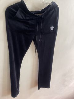 (Category: ) located in . Submitted by prelovedluxe_ (Listing ID 1422733027, Image 1). Description: .