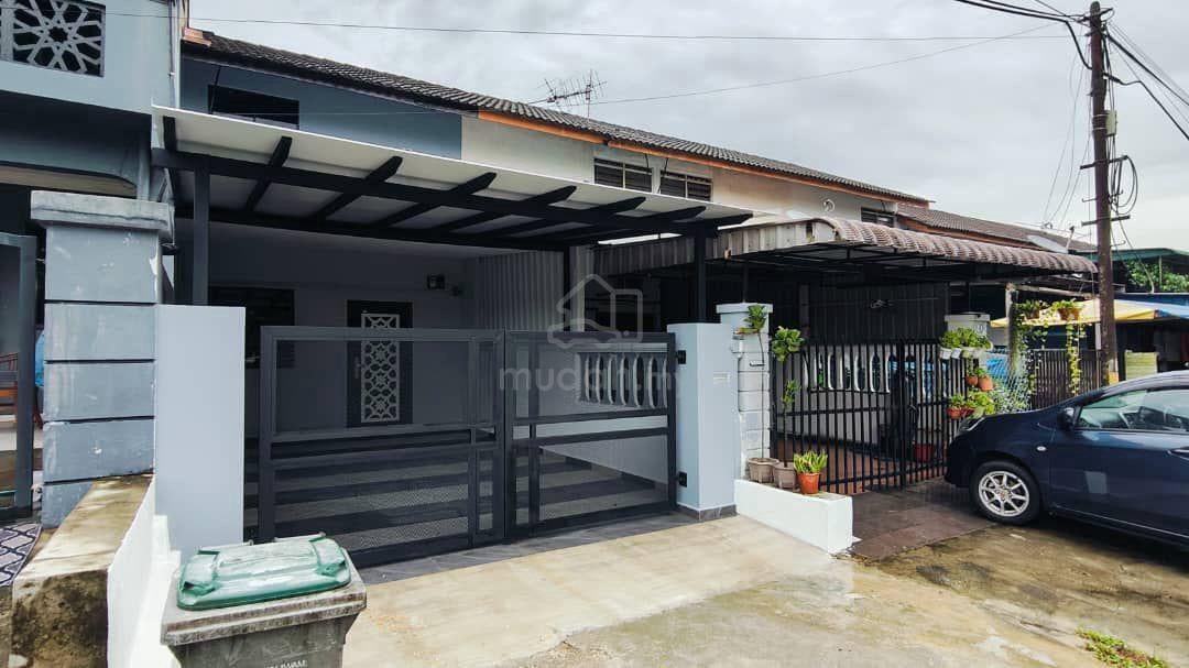 Permas Jaya Double Storey Terrace Low Cost House 3bed Fully Reno Johor ...