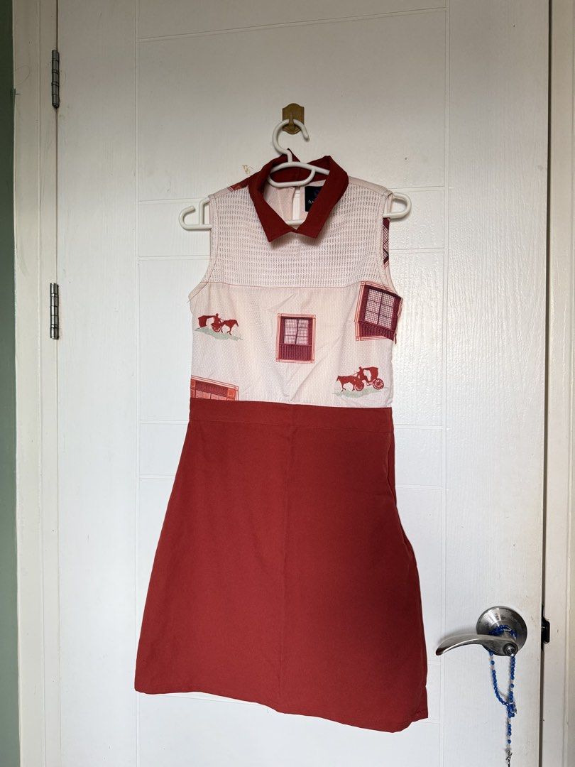 Plains & Prints Dress PH XS (Category: Dresses) located in Pasig City. Submitted by pupperiedoo (Listing ID 1422747382, Image 3). Description: - Plains & Prints dress - Features a collared neckline - Top: Light pink with horse and window print - Skirt: Solid red - Sleeveless design - Size: PH XS.