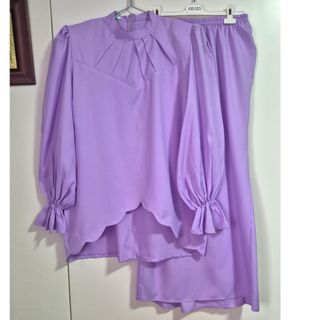 (Category: ) located in . Submitted by hannaboutique (Listing ID 1422731788, Image 1). Description: .