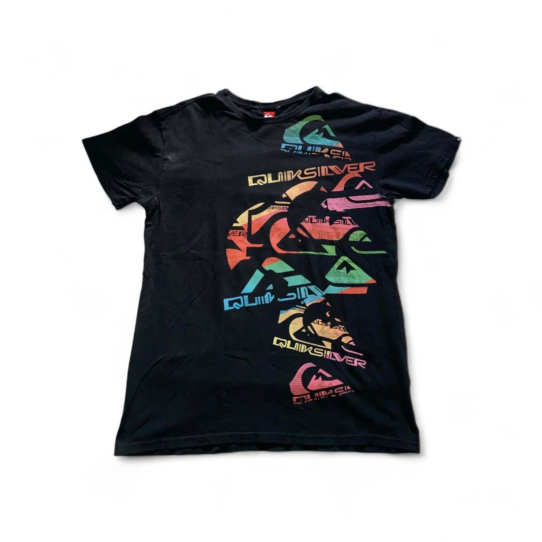 Quiksilver Graphic T-Shirt - Black (Category: Tshirts & Polo Shirts ) located in Pasig City. Submitted by sheesh_thrifting (Listing ID 1422756352, Image 1). Description: quicksilver crackprints 8/10 condi pinholes.