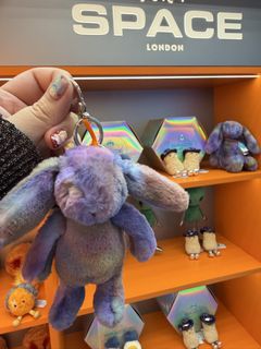 (Category: ) located in . Submitted by petitpomme (Listing ID 1422735654, Image 1). Description: .