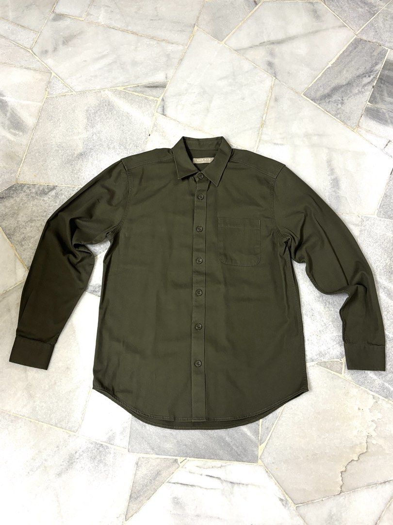 Ropeman Jacket (Category: Coats, Jackets and Outerwear) located in Subang Jaya. Submitted by prelovedapai (Listing ID 1422714799, Image 2). Description: •P19 / L28 •Condition 9.8/10 •On tag S.