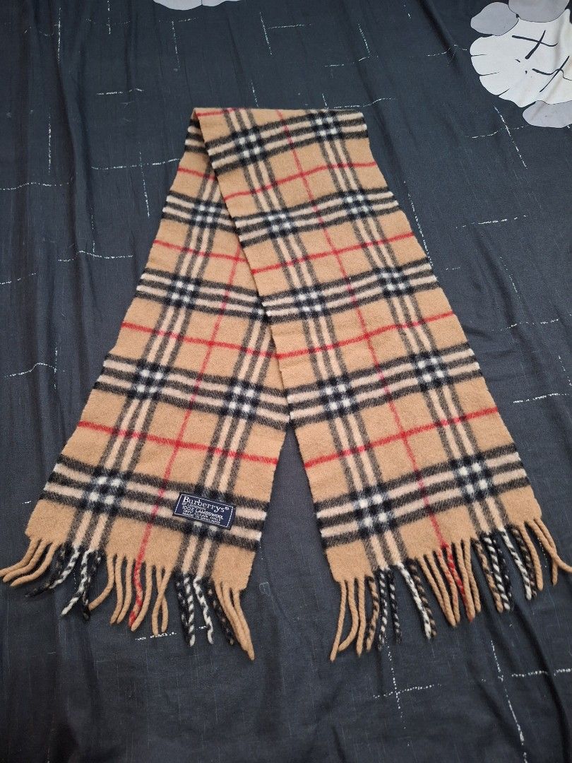 Set of Burberry Scarf (Category: Scarves) located in Puerto Princesa. Submitted by jercksthrift (Listing ID 1422720419, Image 2). Description: set of Burberry scarf all in excellent condition need wash item is thrifted/ukay.