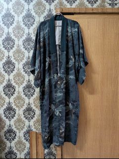 (Category: ) located in . Submitted by uniqlo.under.rm80 (Listing ID 1422761501, Image 1). Description: .