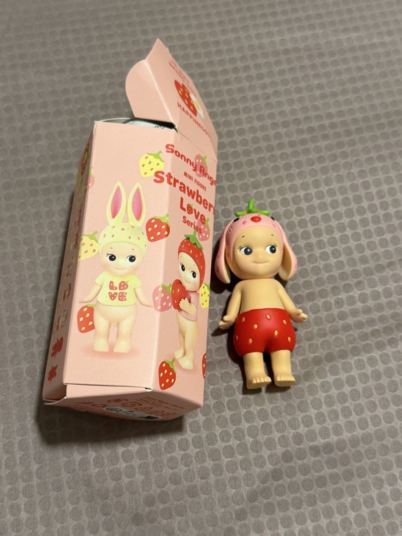 Sonny Angel Strawberry Lover Series Figurine (Category: Designer & Blind Box Toys) located in Singapore. Submitted by pimpzz (Listing ID 1422880423, Image 1). Description: Include foil and box.