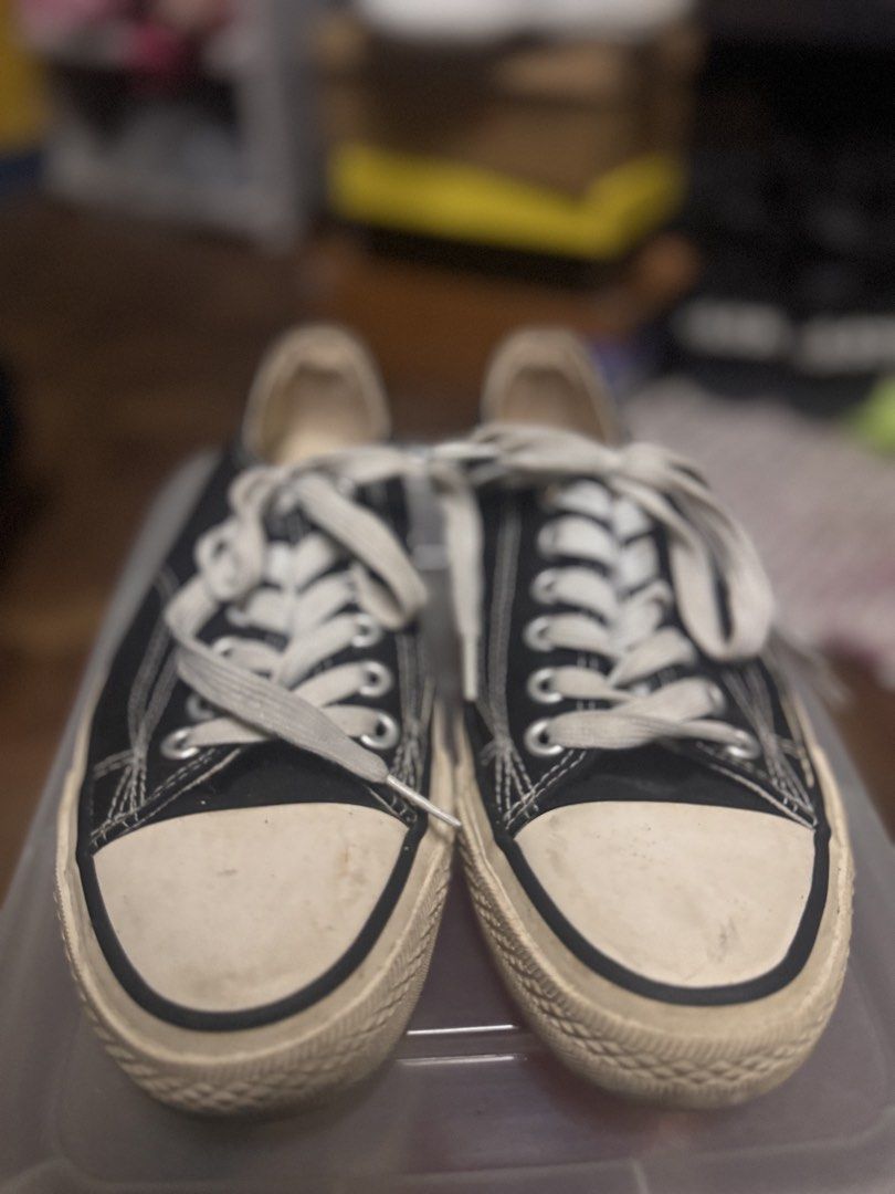 Sprint Ellery Black Sneakers (Category: Sneakers) located in Las Pinas. Submitted by declutterverse (Listing ID 1422873256, Image 2). Description: - Black Sprint sneakers - Size 10 - Black canvas upper - White rubber toe cap and sole - White laces - 'Sprint' brand name printed on insole.