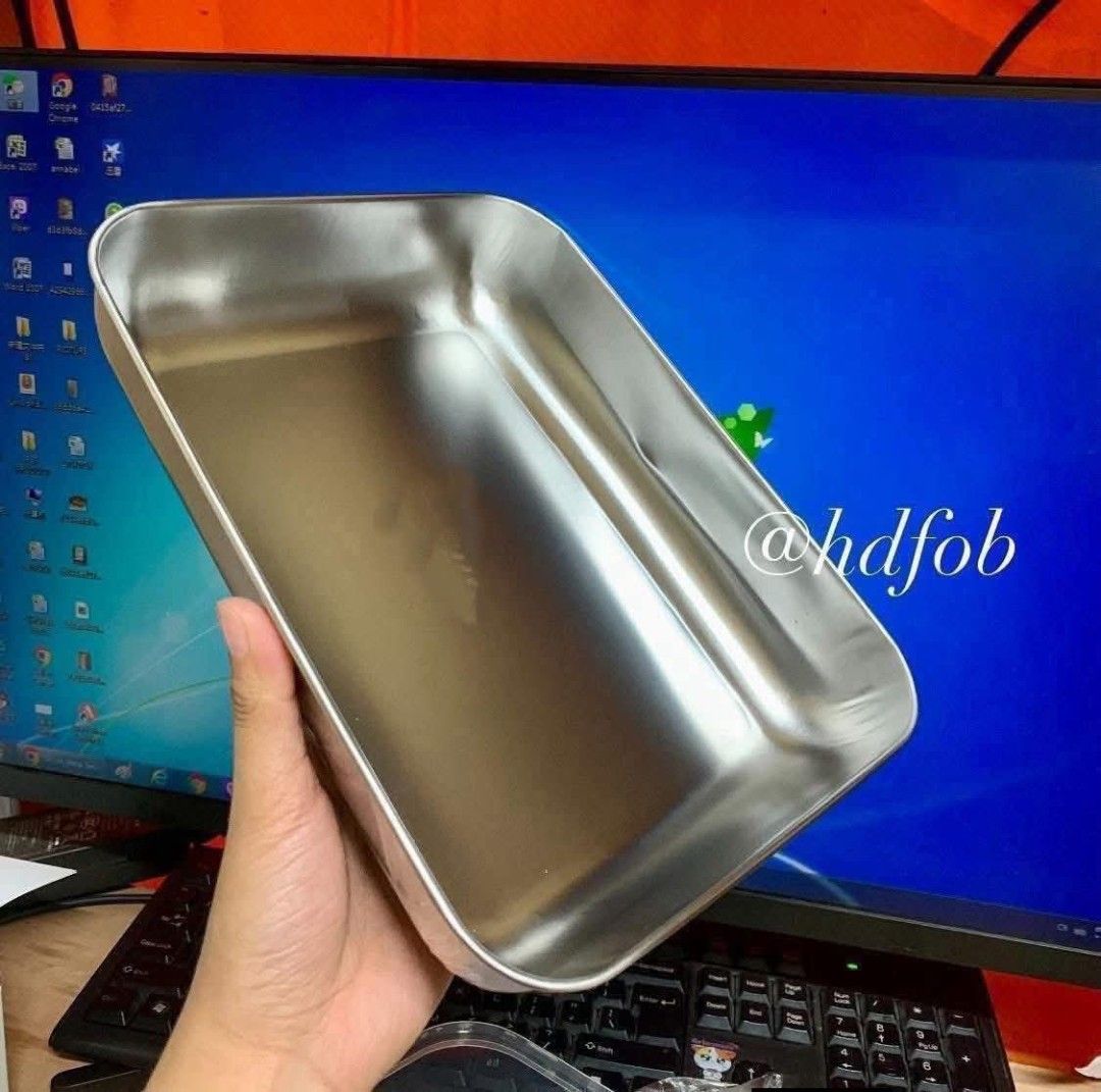 Stainless food tray with cover (Category: Food Organization & Storage) located in Manila. Submitted by yzlshop (Listing ID 1422858340, Image 1). Description: .