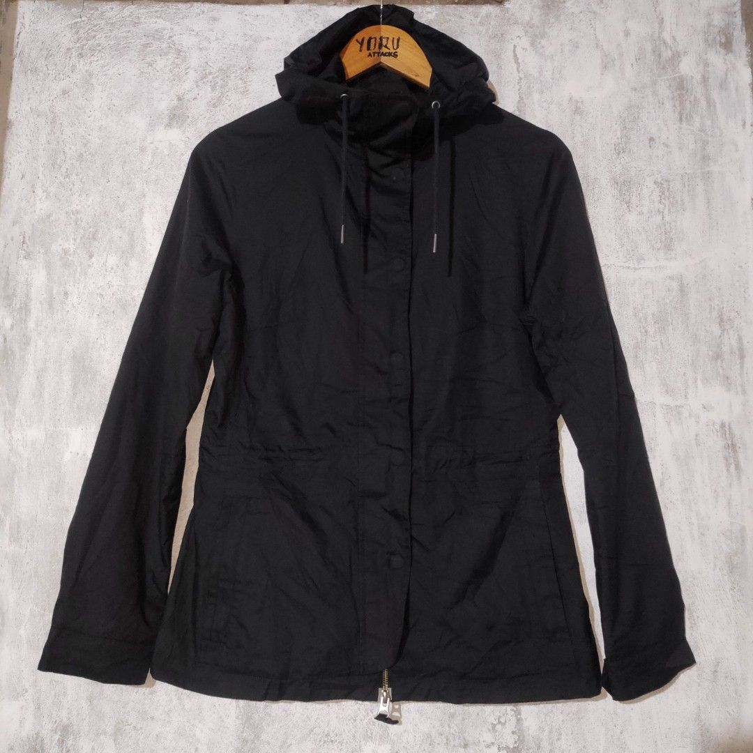 Timberland Black Jacket with Hood (Category: Coats, Jackets and Outerwear) located in Masbate. Submitted by ydruattacks (Listing ID 1422874650, Image 1). Description: - Black Timberland jacket - Size: S/P - Features a hood - Waterproof fabric - MEASUREMENT: 18W x 26.5L - Zipper closure - Multiple pockets - Timberland logo on buttons and inside.