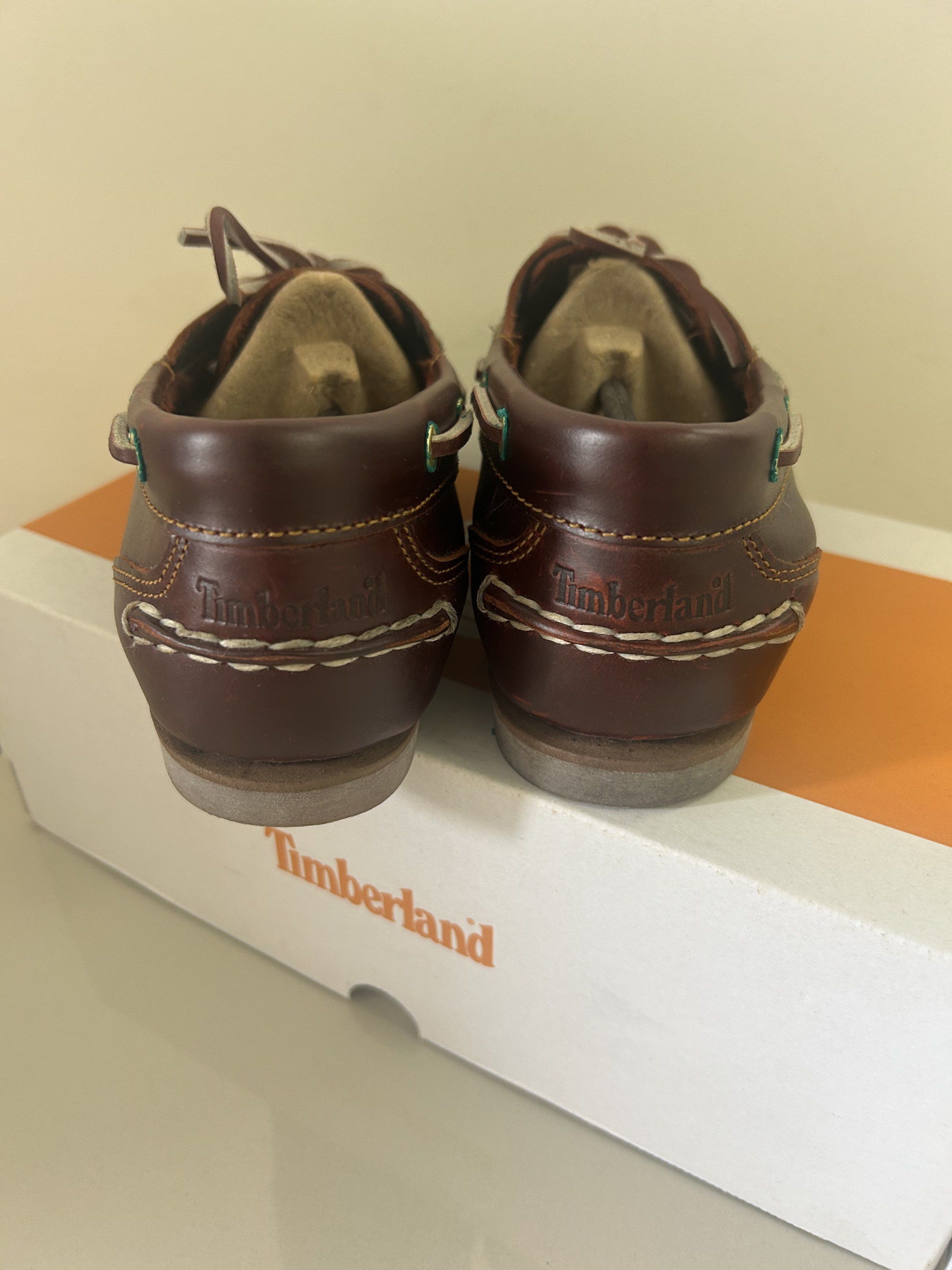 Timberland Boat Shoe (Woman) (Category: Loafers) located in Petaling Jaya. Submitted by curated.life.reset.s (Listing ID 1422737632, Image 3). Description: Condition:9/10 Like new, worn a few times only 100% Original .