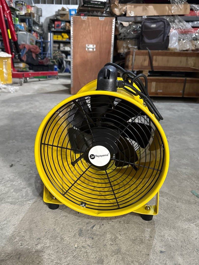 Toyoyama Blower fan (Category: Construction Tools & Equipment) located in Manila. Submitted by joeyroque09 (Listing ID 1422837488, Image 2). Description: toyoyama axial fan.
