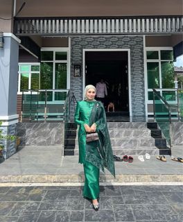 (Category: ) located in . Submitted by geeharaza (Listing ID 1422749855, Image 1). Description: .