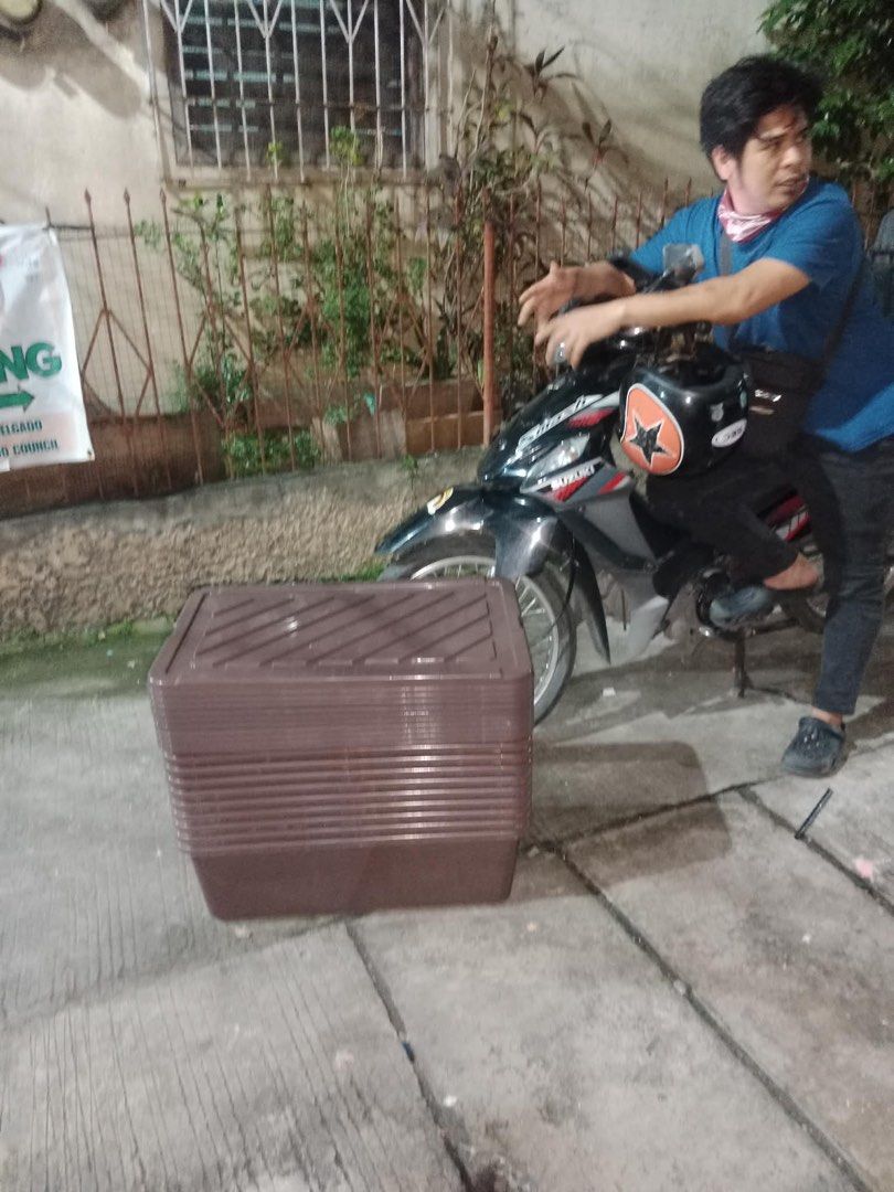 Underbed storage box 50Liters (Category: Storage Boxes & Baskets) located in Caloocan City. Submitted by brightdeer.83db1b (Listing ID 1422754920, Image 3). Description: Underbed storage box 50Liters 190 each Pick up/ Lalamove delivery .