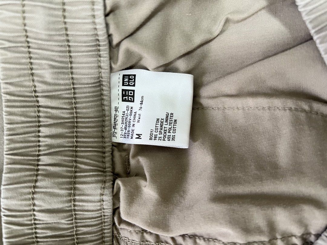 Uniqlo Jogger Pants - Size M (Category: Joggers) located in Dasmarinas. Submitted by kelcastillo (Listing ID 1422751383, Image 3). Description: - Uniqlo jogger pants - Color: Beige - Size: M (Waist: 76-84cm) - Material: Cotton, Spandex, Polyester blend - Features: Elastic waistband and cuffs, 2 front pockets, 1 back pocket - Condition: Good -Length: 35.