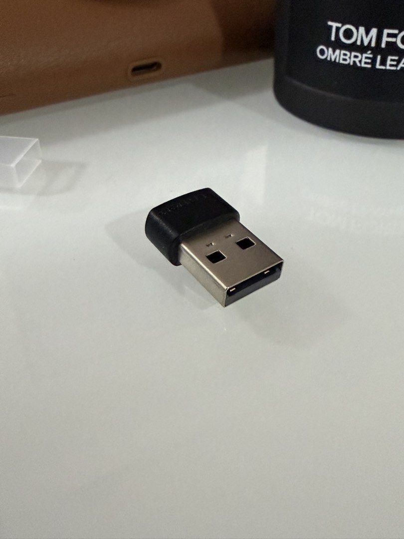 USB TO TYPE C (Category: Cables & Adaptors) located in Paranaque City. Submitted by yjjjy (Listing ID 1422724545, Image 3). Description: USB to TYPE C For your car charger 🔌 To your type C device iPhone 16 to present Android phones and gadgets .