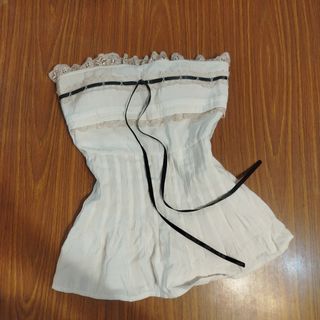 (Category: ) located in . Submitted by yanyanbiscuits (Listing ID 1422719279, Image 1). Description: .
