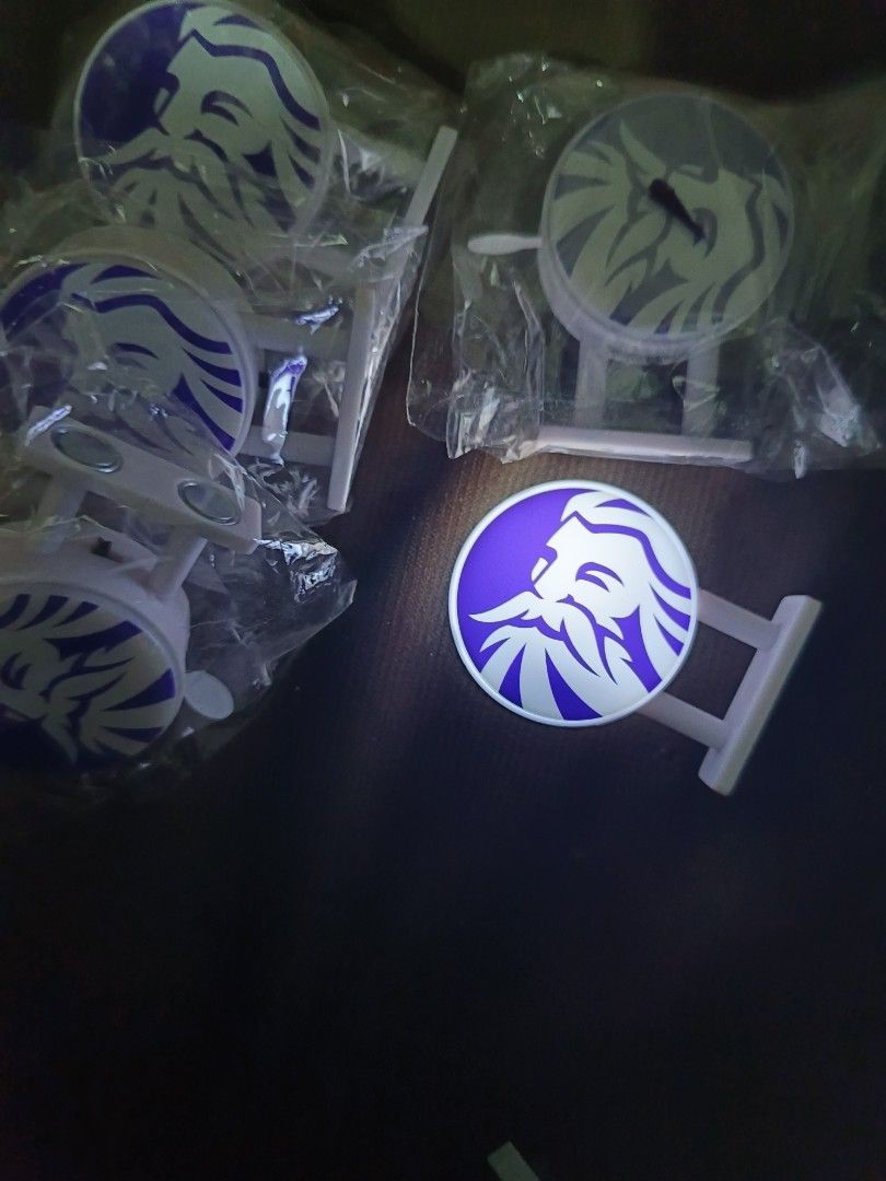 Zeus Coffee ref magnet Sinage (Category: Beverages) located in Manila. Submitted by iamalex22 (Listing ID 1422816283, Image 2). Description: for sale ref magnet sinage Zeus coffee legit! P200 each lang umiilaw sya.