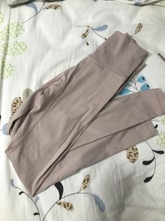 （分類：）位於 。 由 imsosexy 提交（商品編號 1423010163，圖片 1）。簡介： 。