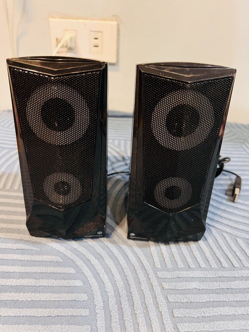 Affordable AudioComm computer USB speaker 😍👌🏻 (Category: Soundbars, Speakers & Amplifiers) located in Malolos. Submitted by afford.japan (Listing ID 1423016185, Image 1). Description: Affordable AudioComm computer USB speaker 😍👌🏻.
