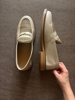 （分類：）位於 。 由 lucyismoving 提交（商品編號 1422912139，圖片 1）。簡介： 。