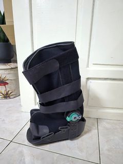 (Category: ) located in . Submitted by southerncloset (Listing ID 1422970654, Image 1). Description: .