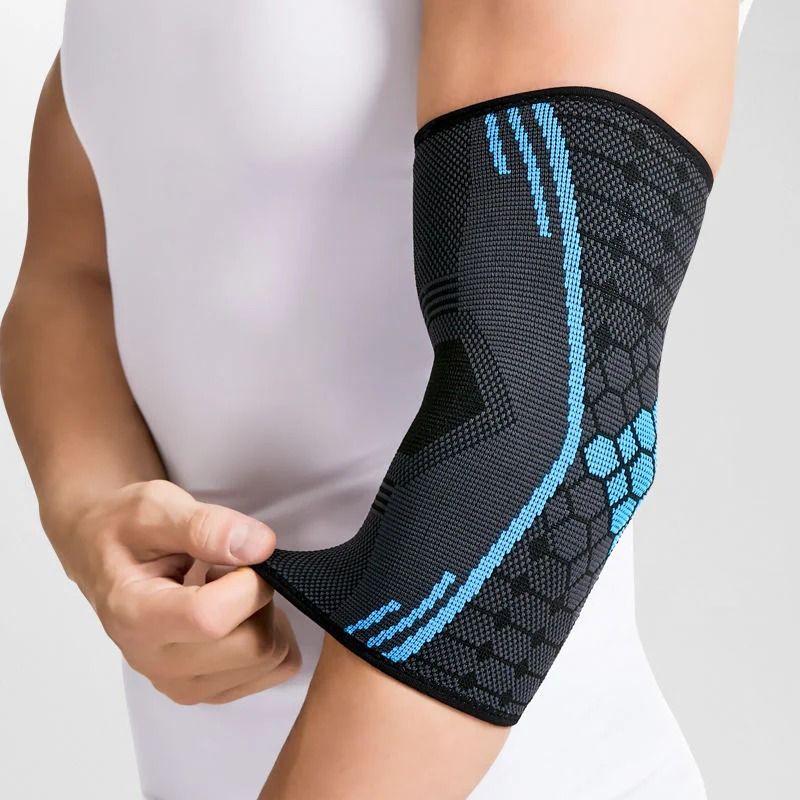 Aolikes 7541 Compression Elbow Pad (Category: Braces, Support & Protection) located in Manila. Submitted by abot.ph.17846 (Listing ID 1422945871, Image 2). Description: Place of Origin: Jiangsu, China Brand Name: Aolikes Applicable People: Adult Function: Protection Thickness: Thin Protection class: Basic Protection Model Number: 7541 Product name: Elbow sleeve Available Color: Blue Size: M, L, XL Type: Sports Activities .