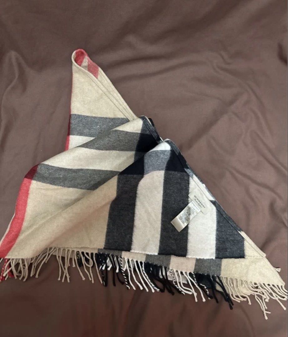 Authentic BURBERRY Cashmere Shawl (Category: Luxury Apparel) located in Cavite. Submitted by trendydotnet (Listing ID 1422986079, Image 3). Description: READ BELOW! SWIPE➡️ PHOTO DETAILS 🔍ITEM GUARANTEED 💯% AUTHENTIC Authentic BURBERRY Cashmere Shawl - Complete inclusions with Official Receipt from Burberry Store - Shape: Triangle - Used Twice only (Madaming Shawl) - No stains or anything - Excellent Condition - No flaws - Thick fabric - Bought