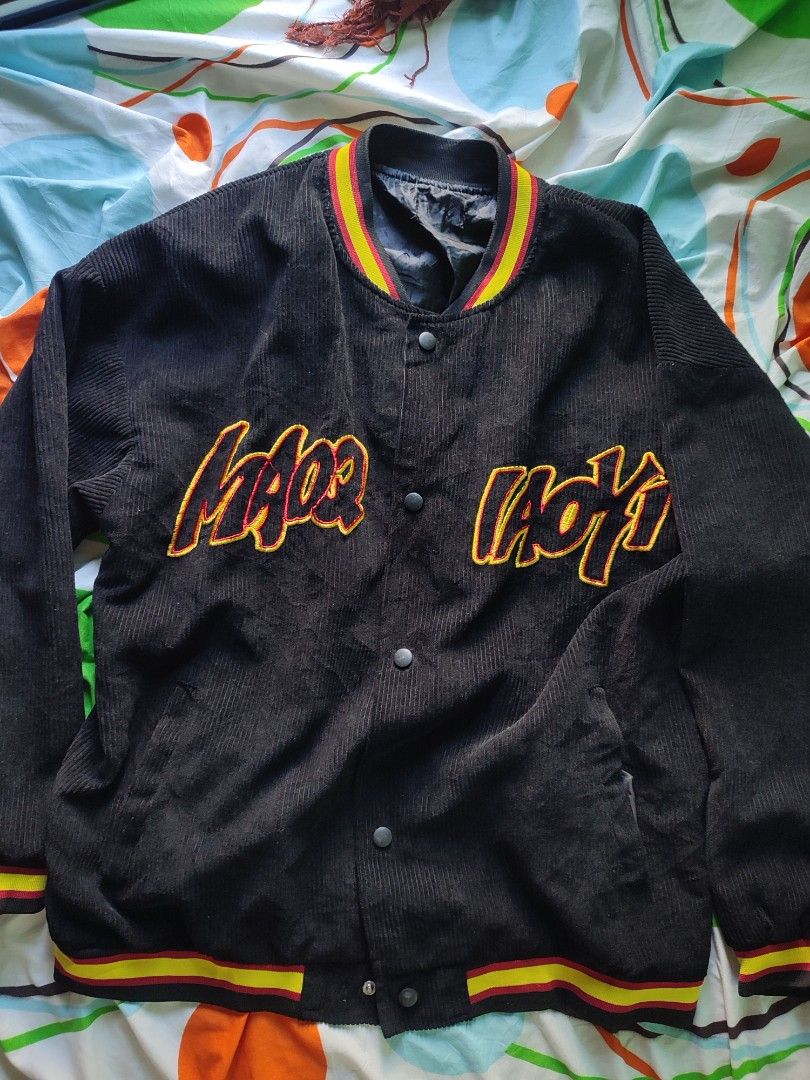 Bomber Jacket Corduroy (Category: Coats, Jackets and Outerwear) located in General Trias. Submitted by dunht (Listing ID 1422973031, Image 1). Description: Black corduroy jacket with "Apex" embroidered on the front. Features a button-up closure and striped detailing on the collar, cuffs, and sleeves. The jacket has a classic varsity style. size: 22 by 27.