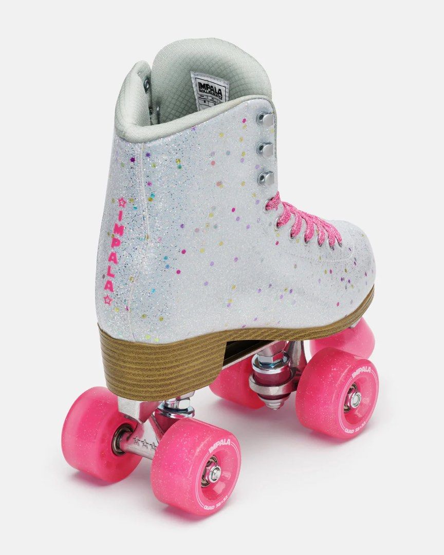 Brand New Impala Roller Skates from 🇦🇺 (Category: Skates, Rollerblades & Scooters) located in Manila. Submitted by boughtinternational (Listing ID 1422908761, Image 2). Description: I can free Impala socks I can give free protective gears all are brand new as well (color blue) With Impala Box Brand new and brand new condition RFS: gifted but hindi magamit ‘cause scary 😅❣️ .