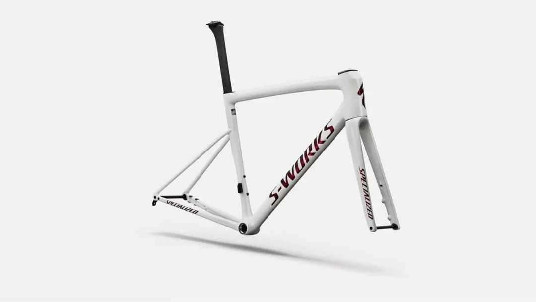 <BRAND NEW> S-Works Tarmac SL8 Frameset (Category: Bicycles) located in Singapore. Submitted by paragon.cycles (Listing ID 1423080673, Image 3). Description: 💰Save with Paragon Cycles! Retail Price (Single Item): $5800 Bundle/PwP Price: $5500 *Applicable when purchased with a Frameset | Full Groupset | Wheelset | Handlebar | Full Bike Build Roval Integrated Handlebar +$700 Customisable Stem Length + Handlebar Width Purchasing Process with Parago