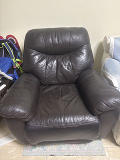 (Category: ) located in . Submitted by topflav (Listing ID 1423037577, Image 1). Description: .