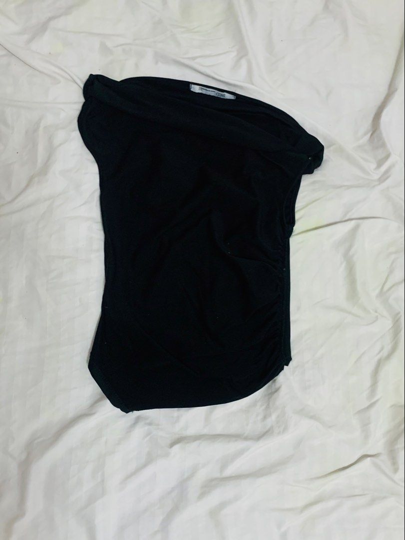 BSCO Assorted Tops (Category: Others Tops) located in Manila. Submitted by ali.preloved (Listing ID 1417072089, Image 3). Description: Get all for 200 !! BSCO Tube Top in Dusty Blue BSCO Heidi Top in Black BSCO Oda top in Baby Pink & Nude BSCO Zuri Top in Black Some are never been used (with tags), some are lightly used. Note: plus free Mera Shirt (used) DM me for more details:).