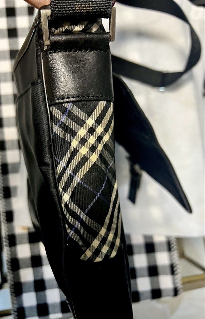 Burberry Black Label Messenger Bag (Category: Luxury Bags & Wallets) located in Paranaque City. Submitted by sctmpque (Listing ID 1423067807, Image 3). Description: Laptop / Messenger Bag Can fit 15” laptop .