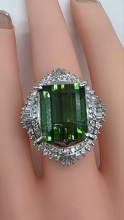 (Category: ) located in . Submitted by art_luxe (Listing ID 1423074895, Image 1). Description: .
