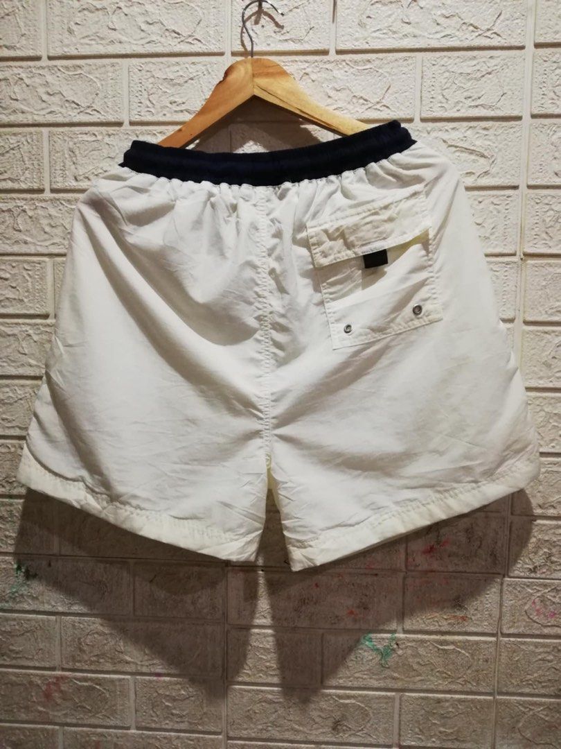 Chaps Ralph Lauren Shorts - Medium (Category: Shorts) located in Rizal. Submitted by tiangarcia02 (Listing ID 1423040549, Image 2). Description: medium to large.